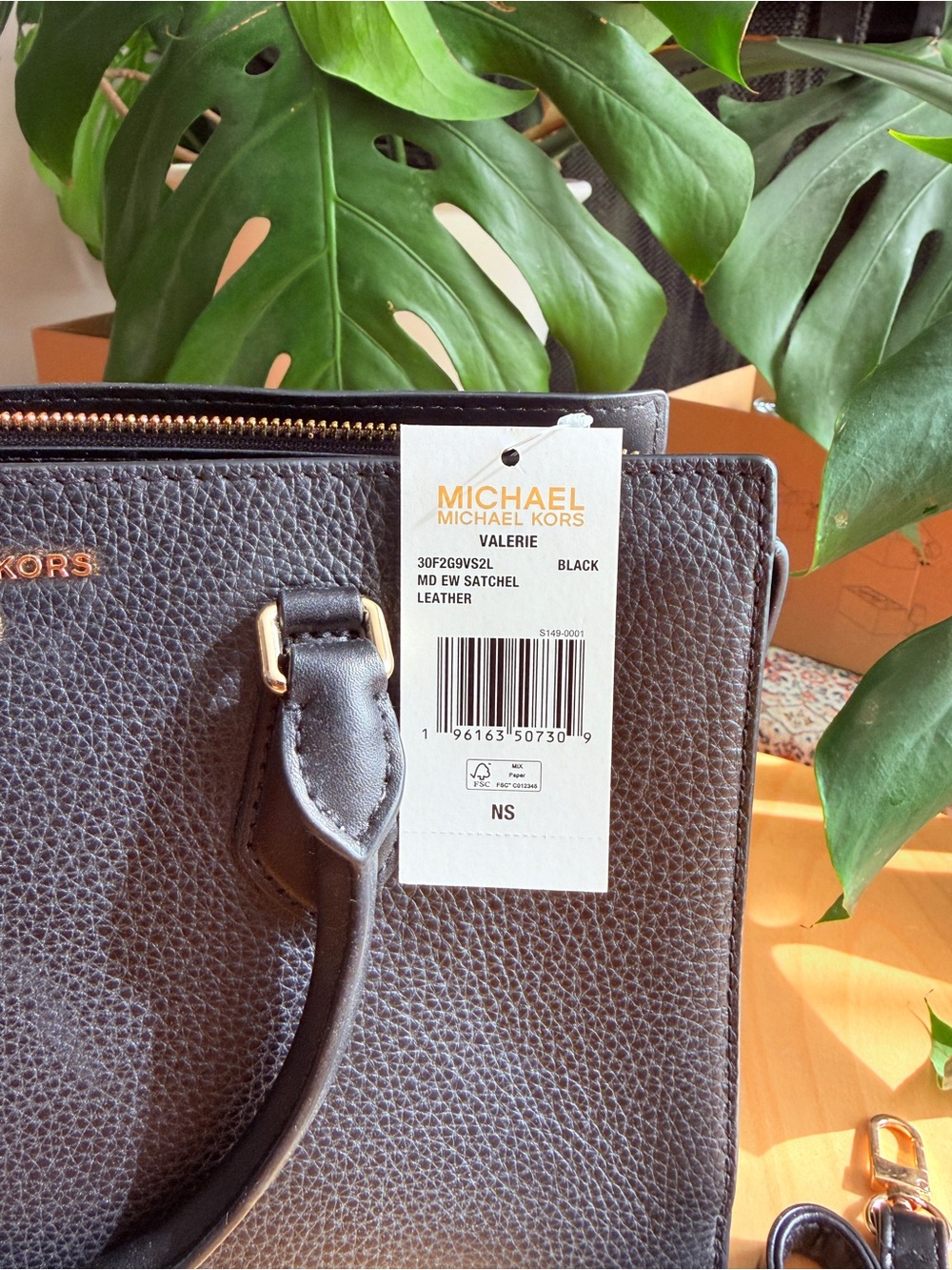 Michael Kors Valerie Medium Black Leather Tote Bag - Picture 3 of 4